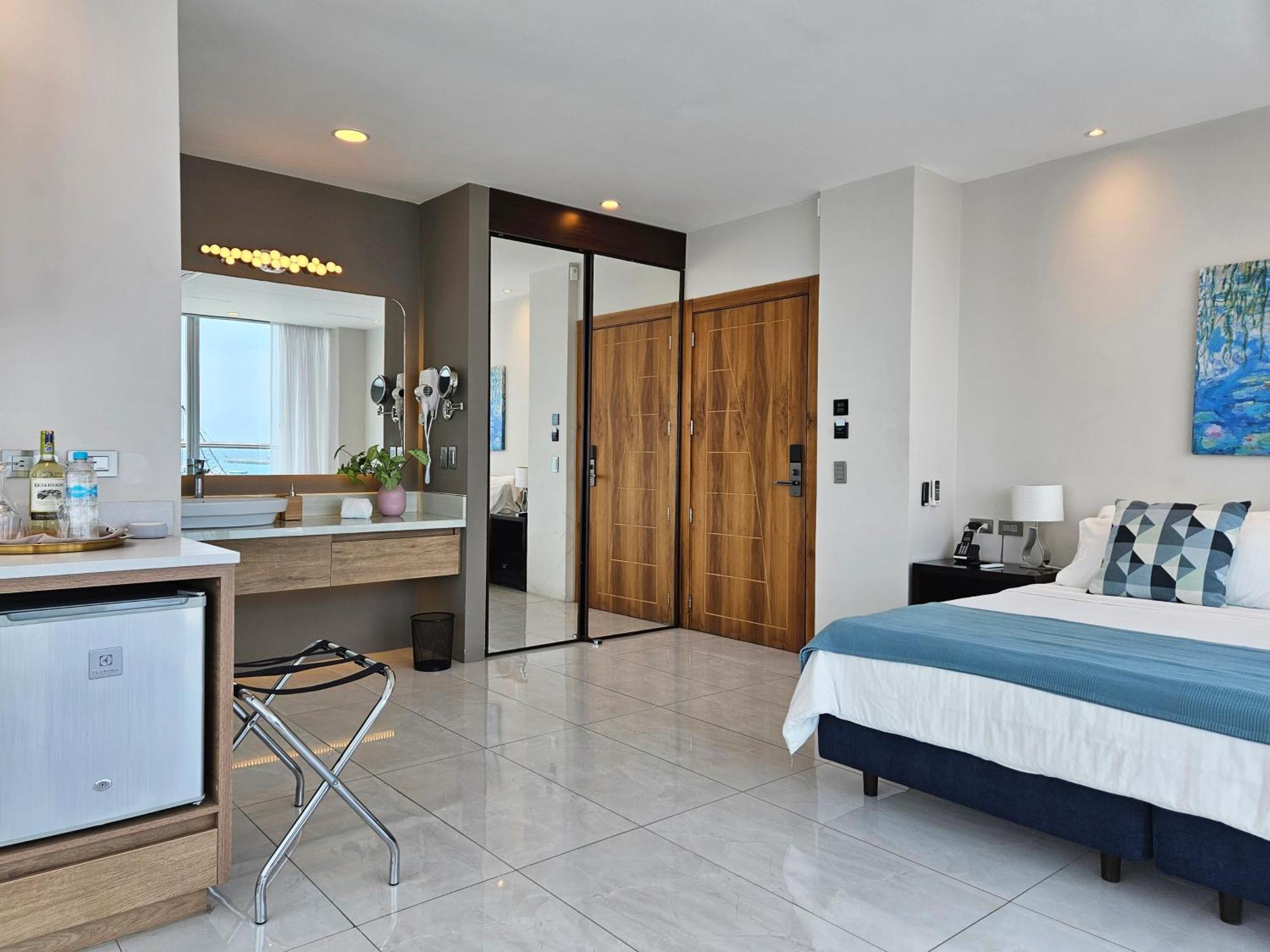 Hotel Perla Spondylus 만타 외부 사진