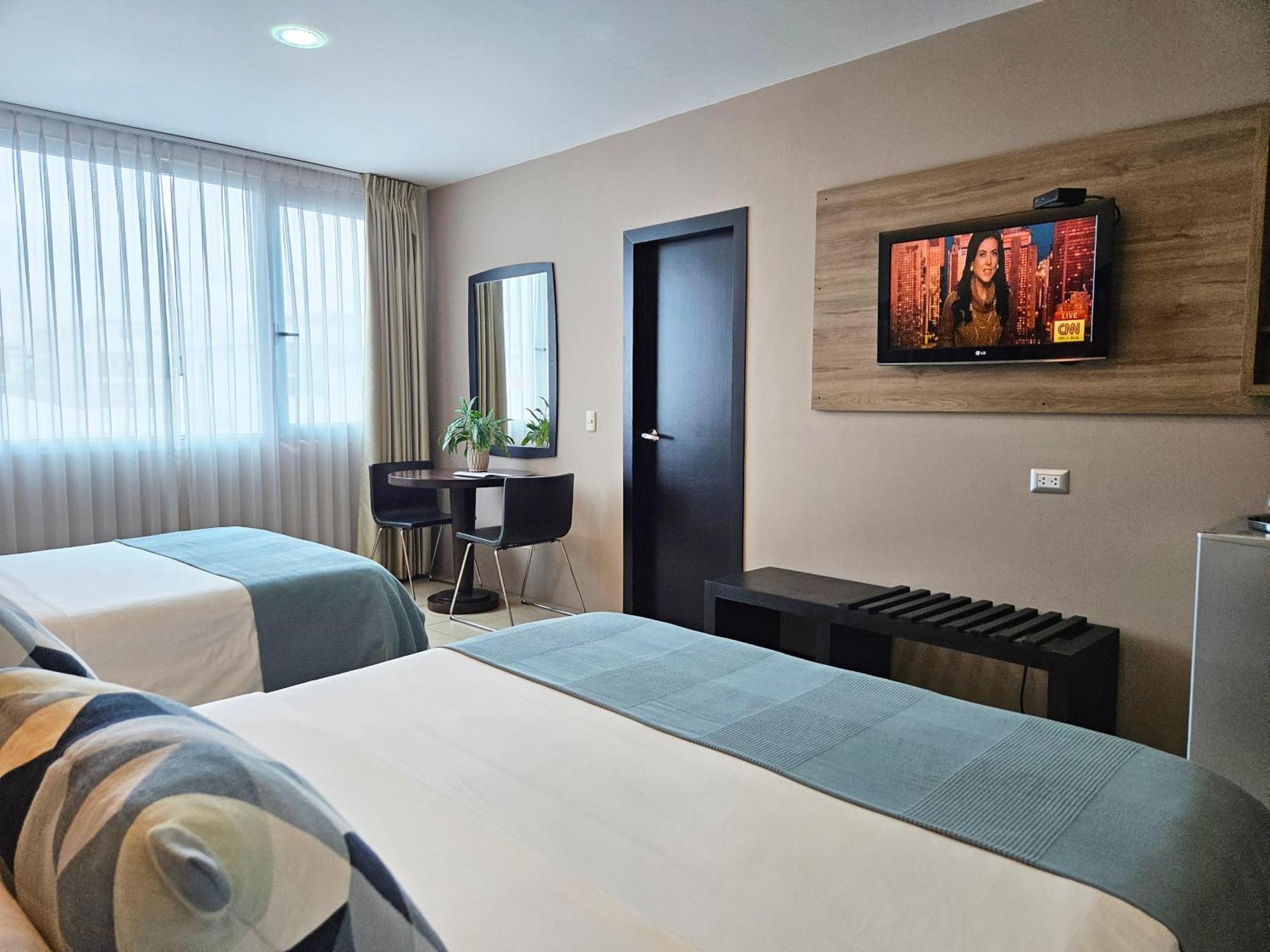 Hotel Perla Spondylus 만타 외부 사진