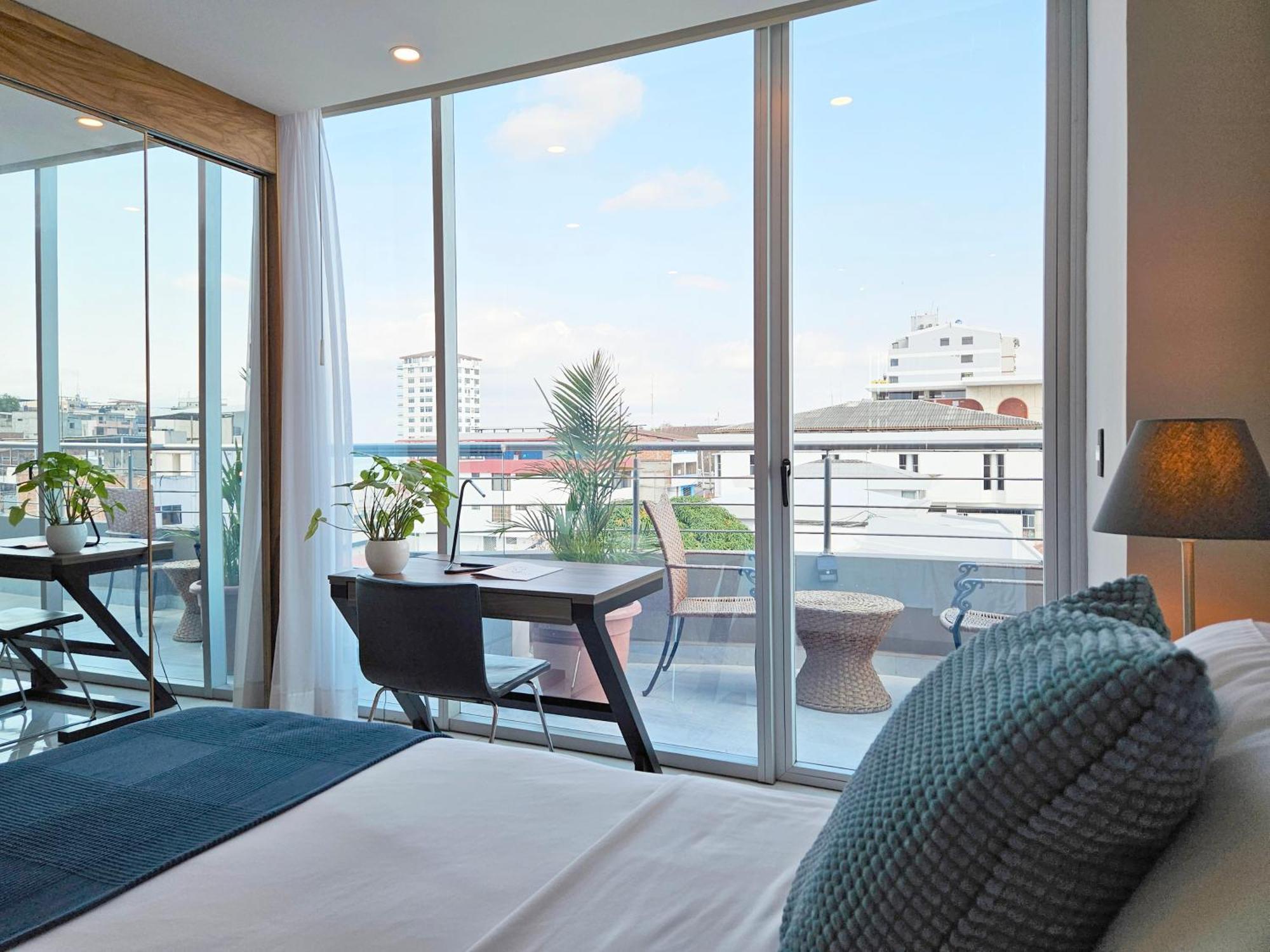 Hotel Perla Spondylus 만타 외부 사진
