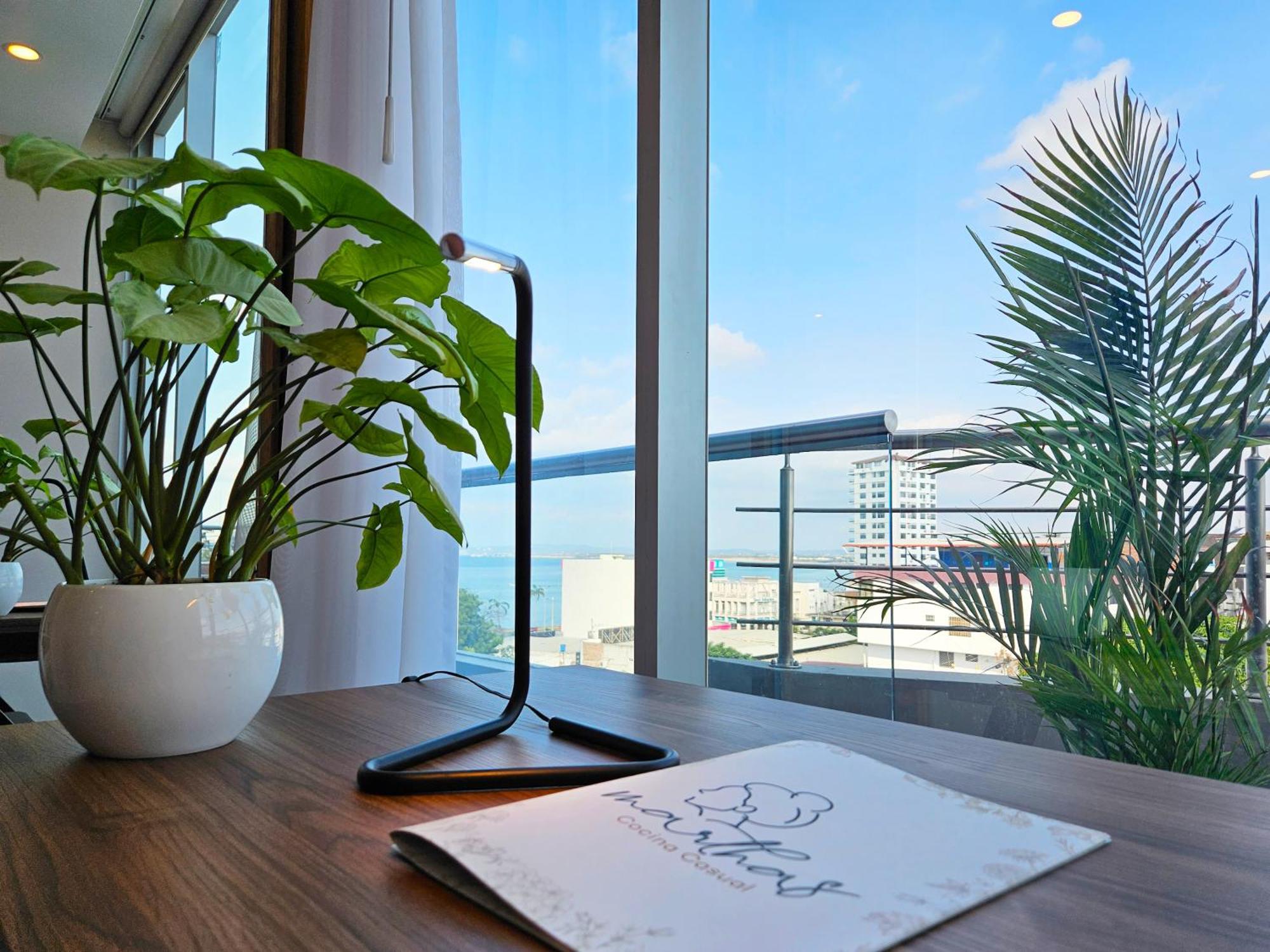 Hotel Perla Spondylus 만타 외부 사진