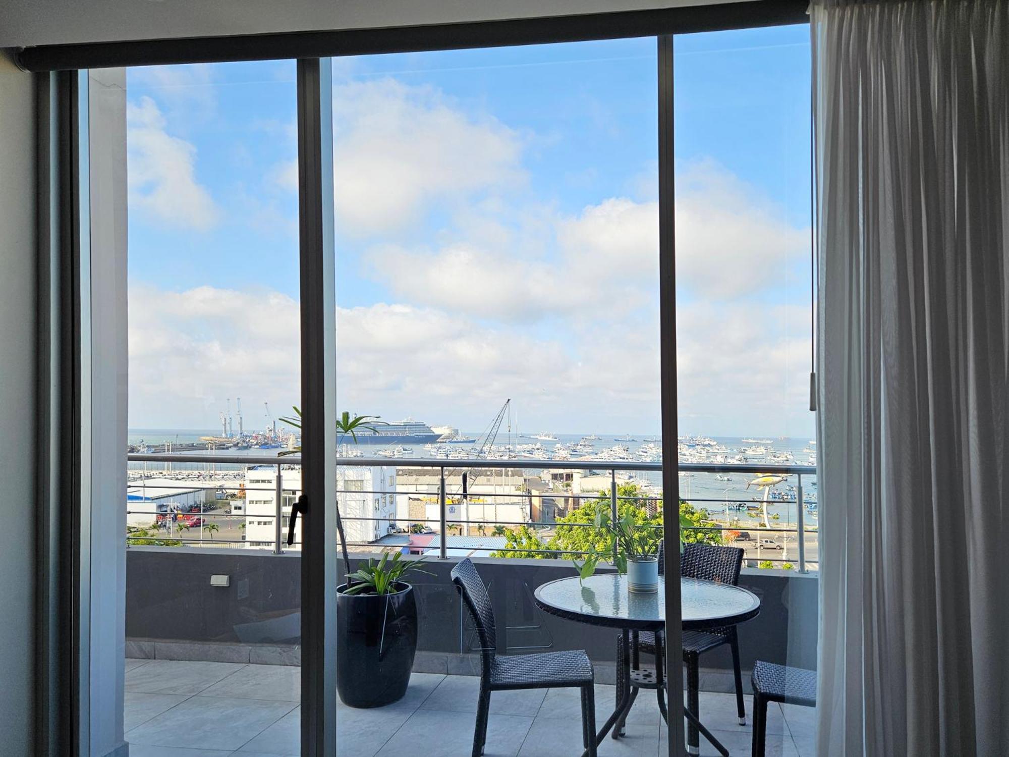 Hotel Perla Spondylus 만타 외부 사진